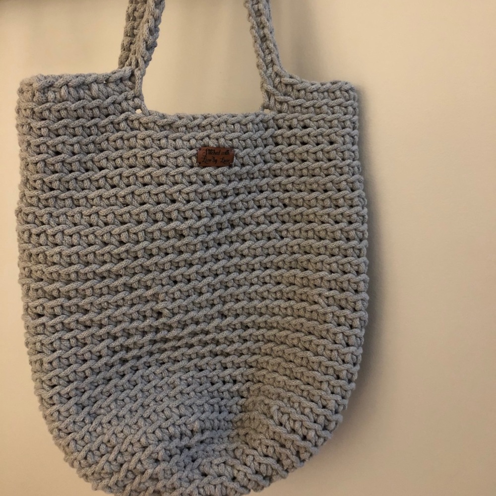 Crochet tote
